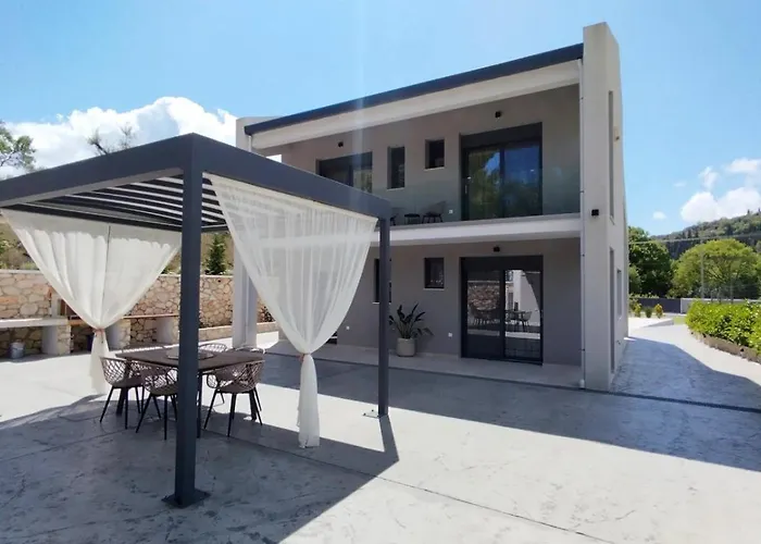 Soha Luxury House Lazaráta